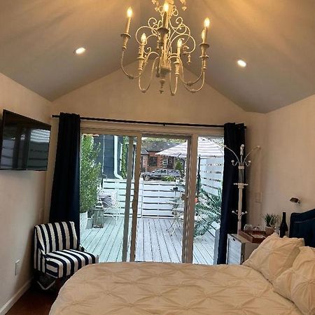 Adorable 1 Bedroom Cottage New York Exteriér fotografie