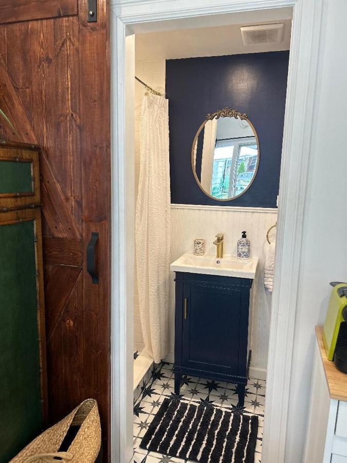 Adorable 1 Bedroom Cottage New York Exteriér fotografie